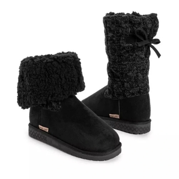 MUK LUKS BLACK FOLD OVER TALL BOOT
Cable Knit Winter Women’s size 7 - Picture 1 of 11